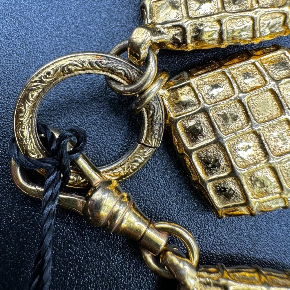 LOT 1455 24K gold plated CHANEL vintage bracelet